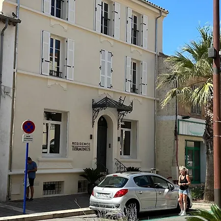 Appart hôtel Résidence Terminus - 3*