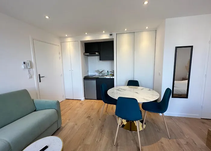 아파트호텔 Terminus - 4*